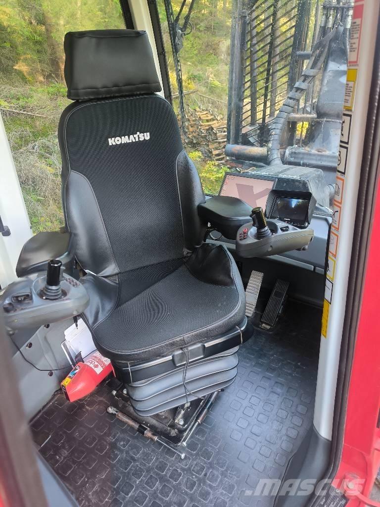 Komatsu 845 Forvarderi