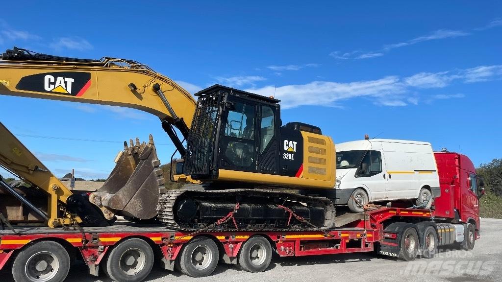 CAT 320E Bageri guseničari