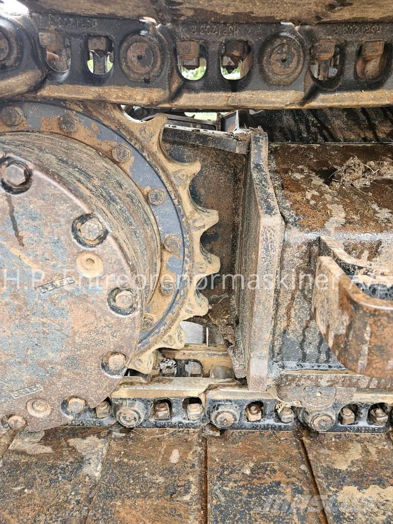 Hitachi ZX 135 US-7 Bageri guseničari