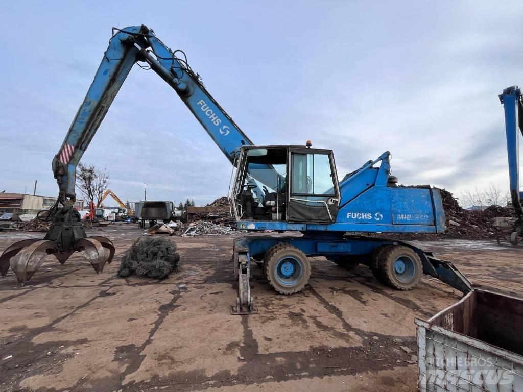 Fuchs MHL 340 Bageri za prenos primarnih/sekundarnih sirovina