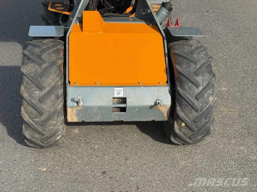 GiANT G 1200 Utovarivači na točkove