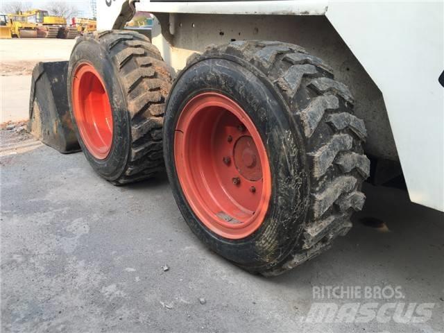 Bobcat S 130 Skid steer mini utovarivači