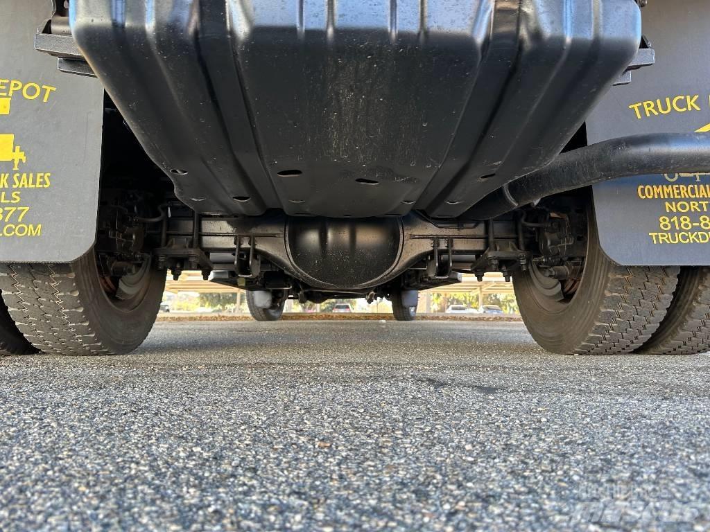 Ford F 550 SD Kamioni za piljevinu
