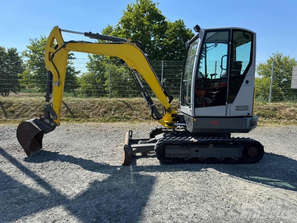Wacker Neuson ET35 Bageri guseničari