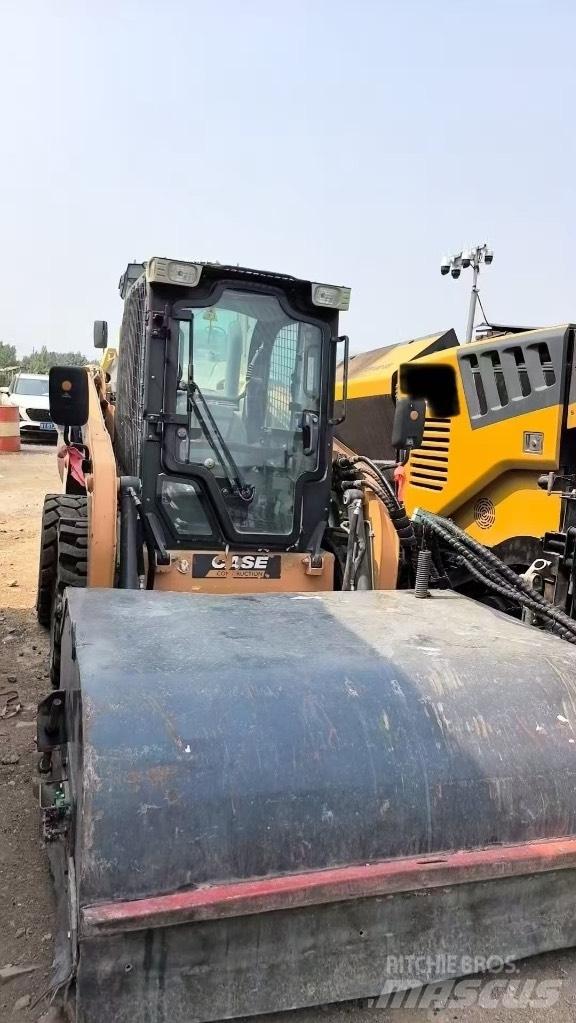 CASE SR 130 Skid steer mini utovarivači
