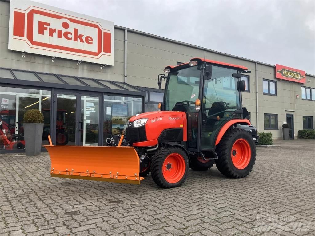 Kubota B2231 Manji traktori