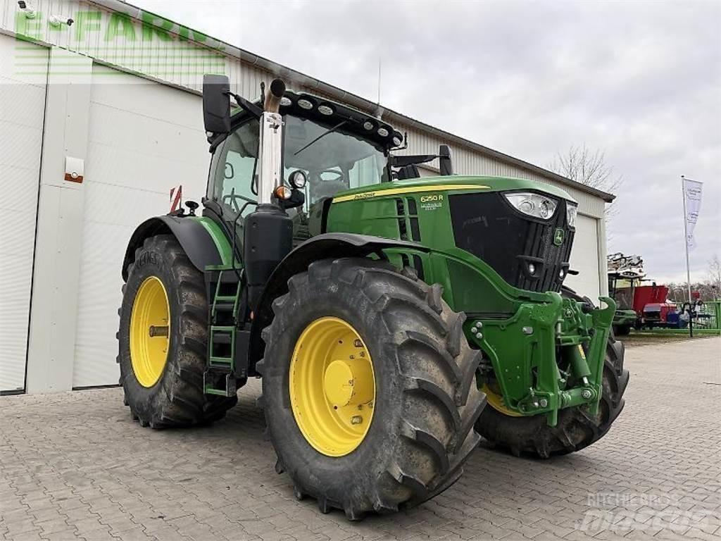 John Deere 6250 r Traktori