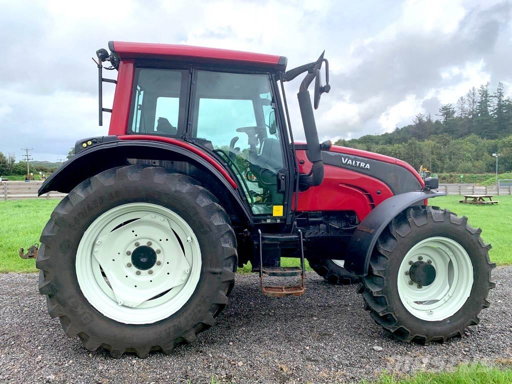 Valtra N101 Tractor Šumarski traktori