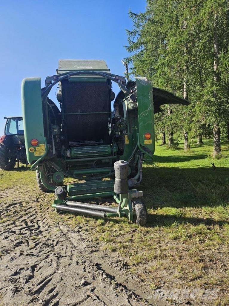 McHale Fusion Vario Prese/balirke za rolo bale