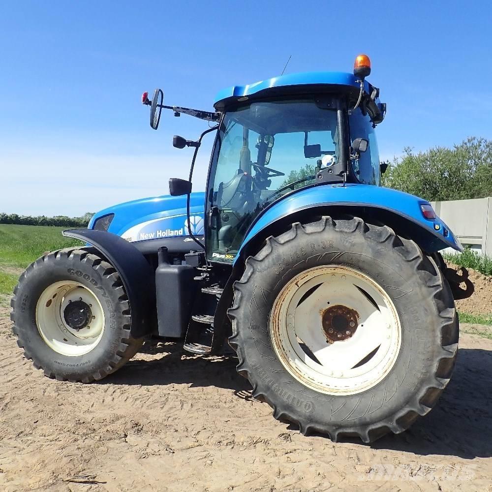 New Holland TA 135 A Traktori