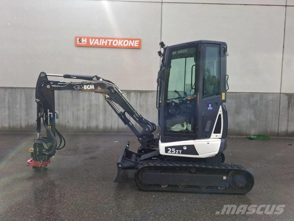 ECM 25 ZT Mini bageri < 7t
