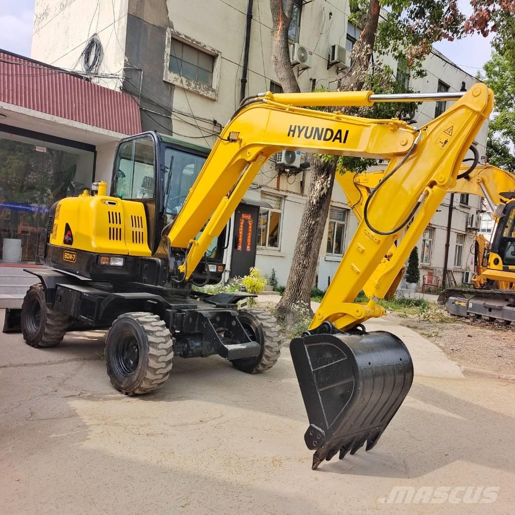 Hyundai 60W-7 Mini bageri < 7t