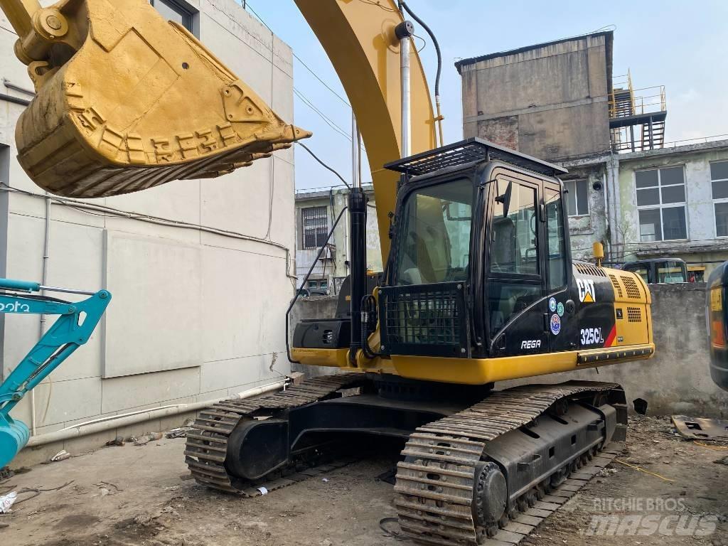 CAT 325 CL Bageri guseničari