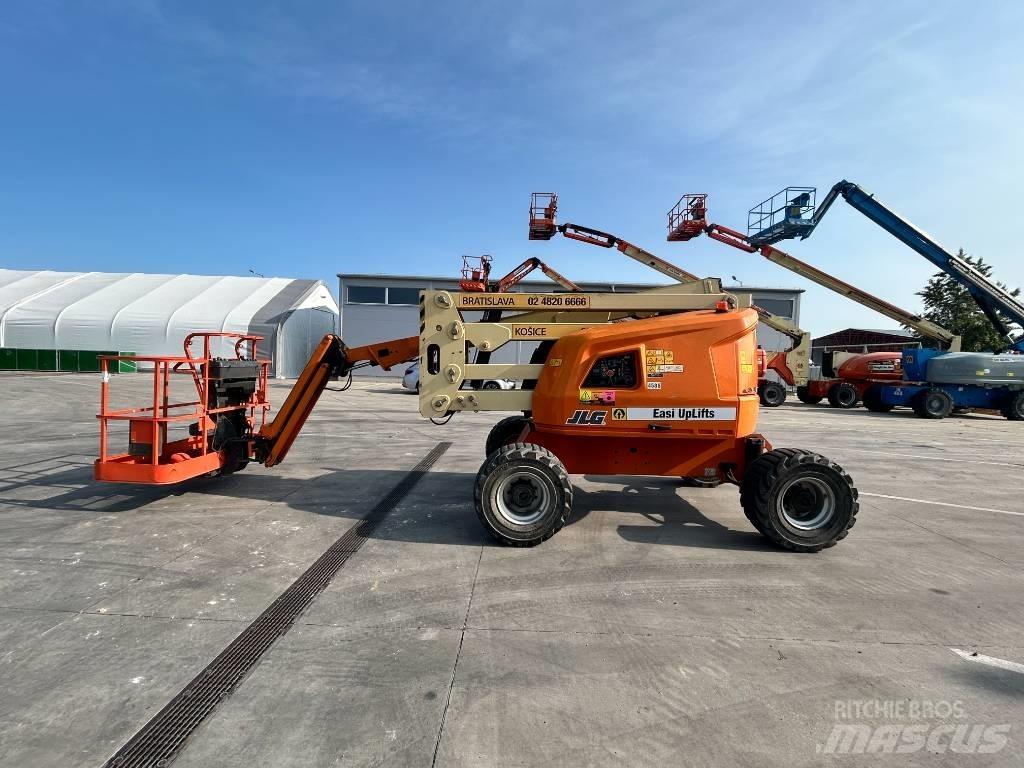 JLG 450 AJ Zglobne podizne platforme