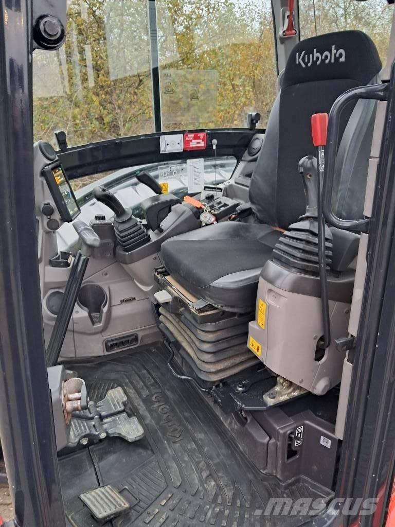Kubota U 56-5 Mini bageri < 7t