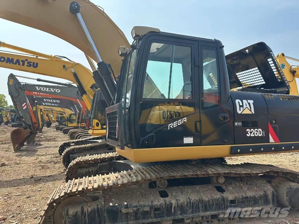 CAT 326 Bageri guseničari