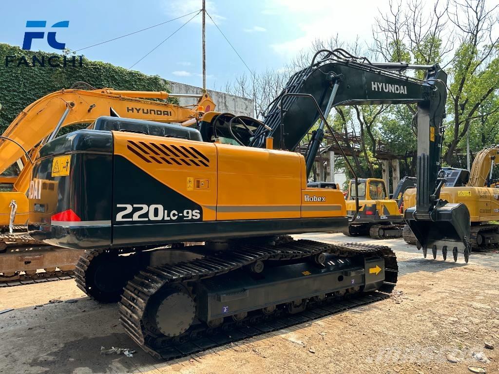 Hyundai 220lc-9s Bageri guseničari
