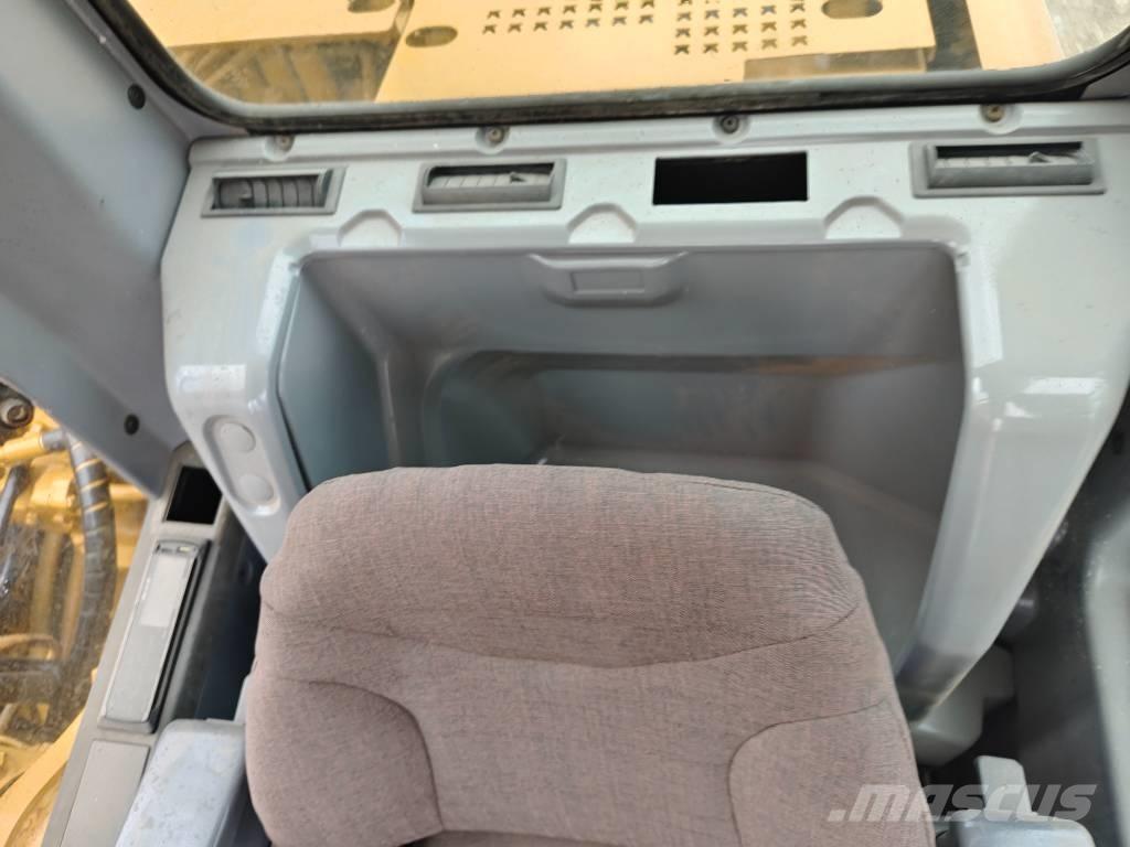 CAT 320 C L Bageri guseničari