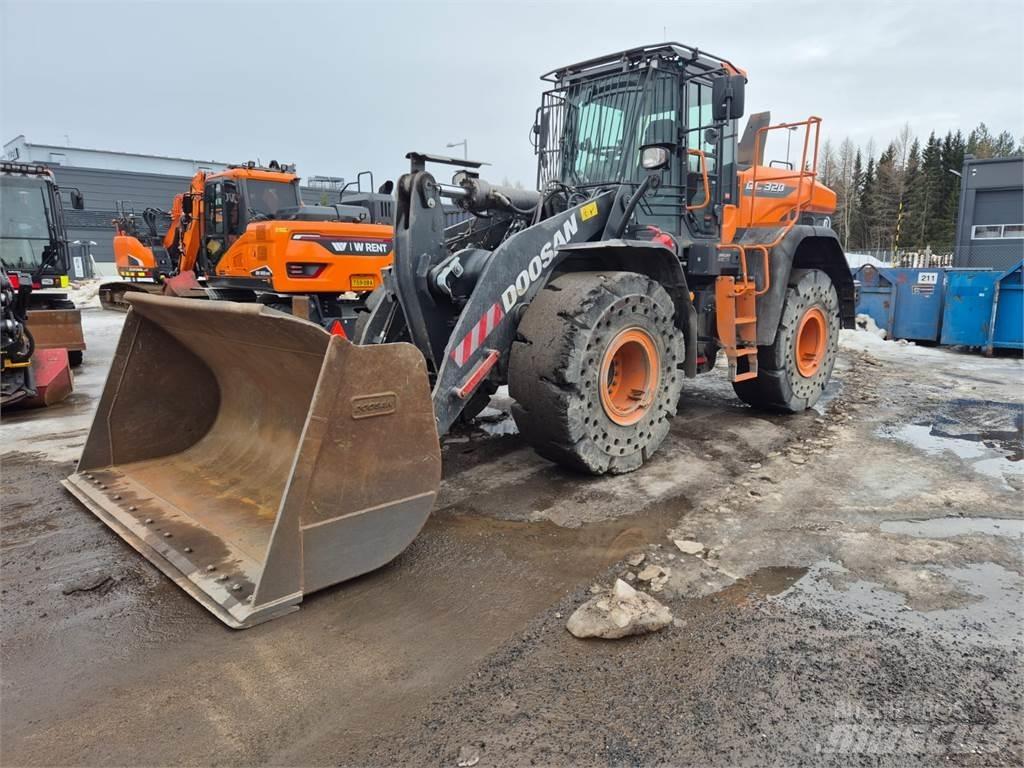 Develon DL320-7 Utovarivači na točkove