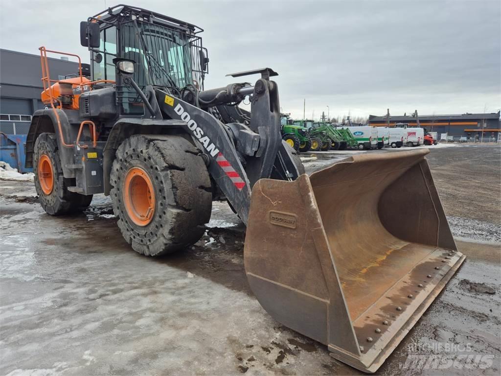 Develon DL320-7 Utovarivači na točkove