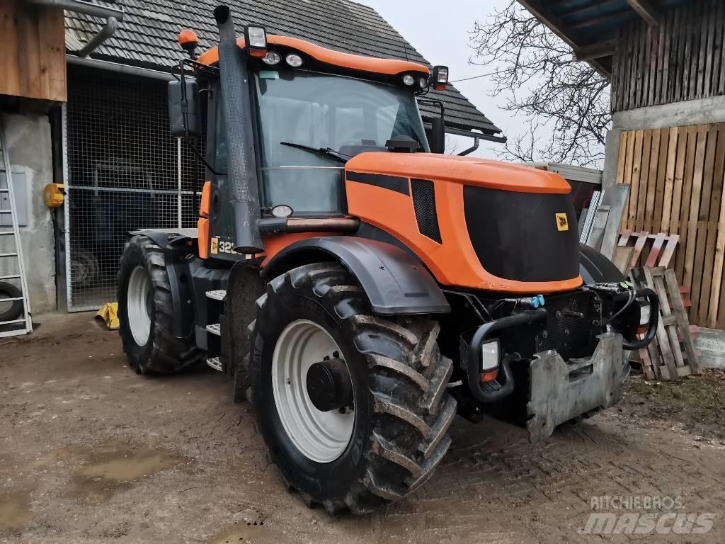 JCB Fastrac 3230 Traktori