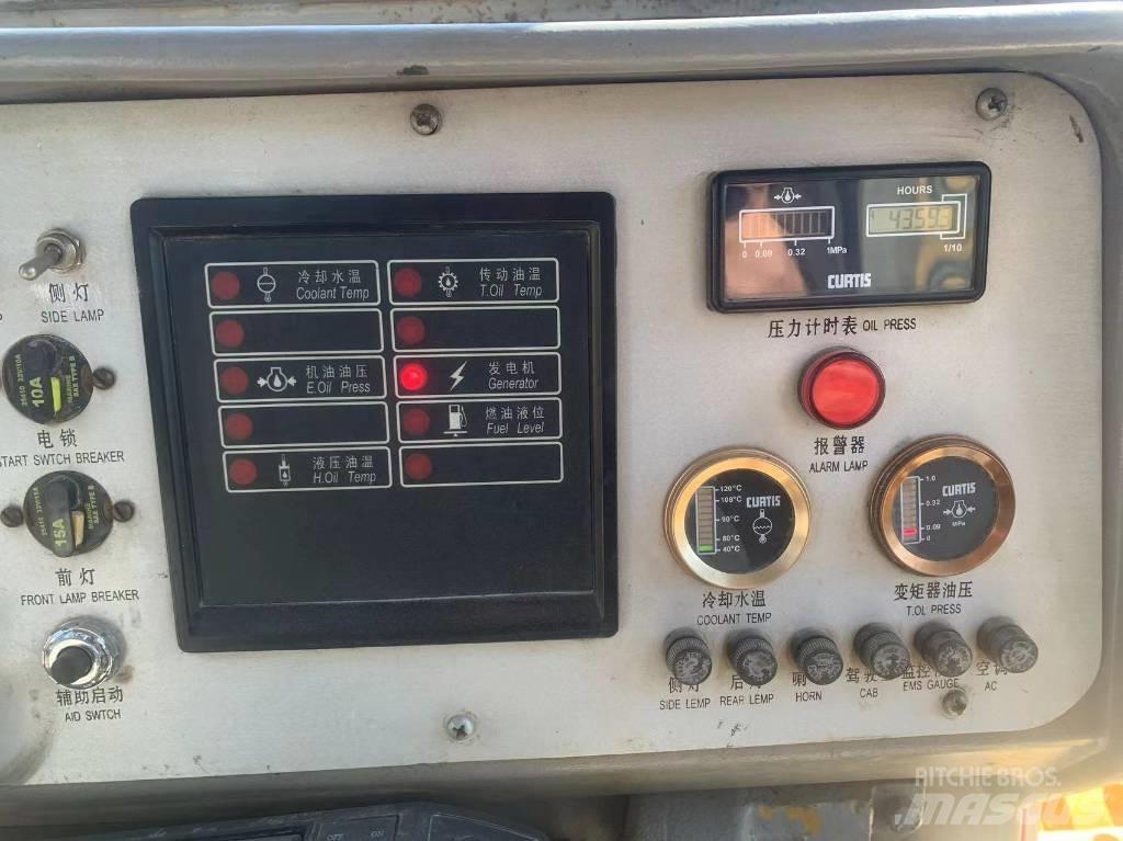 CAT D9R Buldožeri guseničari