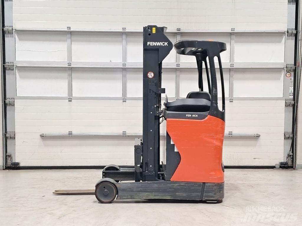 Linde R14-01 Viljuškari sa pomičnim stupom