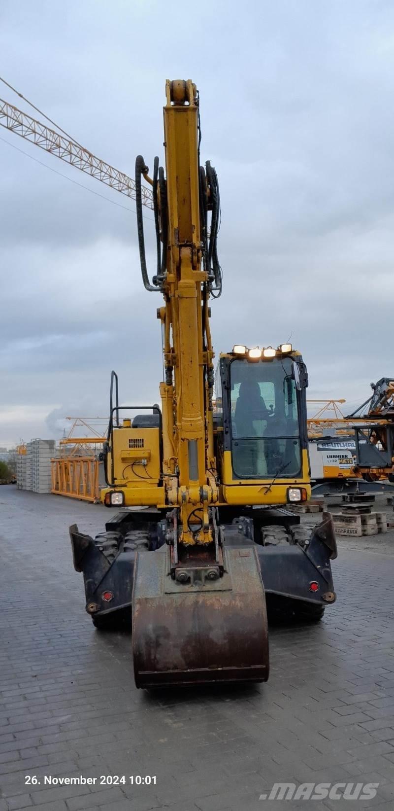 Komatsu PW160-7E0 Bageri točkaši