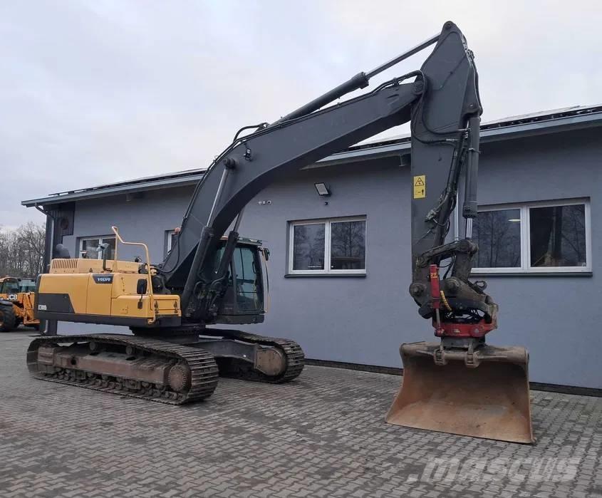 Volvo EC 300 D L Bageri guseničari