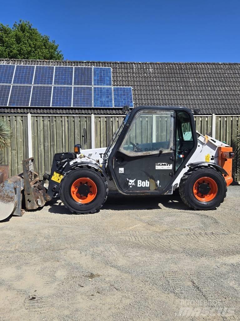 Bobcat T 2250 Teleskopski viljuškari