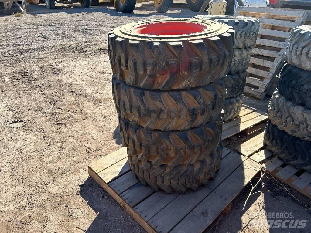 Bobcat 10x16.5 Tires Gume, točkovi i felne