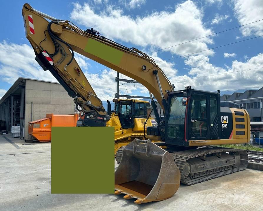 CAT 320 E L Bageri guseničari
