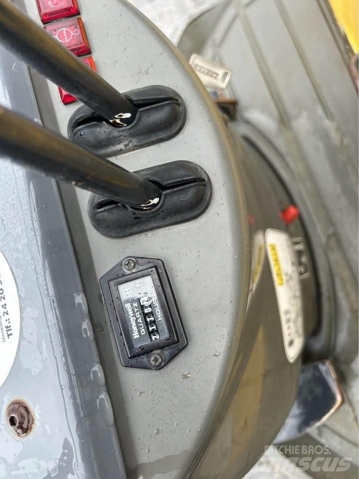 Yanmar Vio 12 Mini bageri < 7t