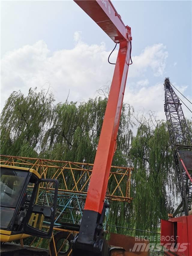 Hitachi EX 220 LC Bageri guseničari