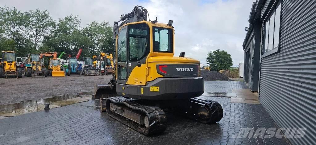 Volvo ECR88 D Midi bageri 7t – 12t