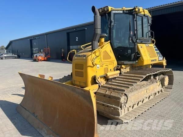 Komatsu D 51 PXi-24 Buldožeri guseničari