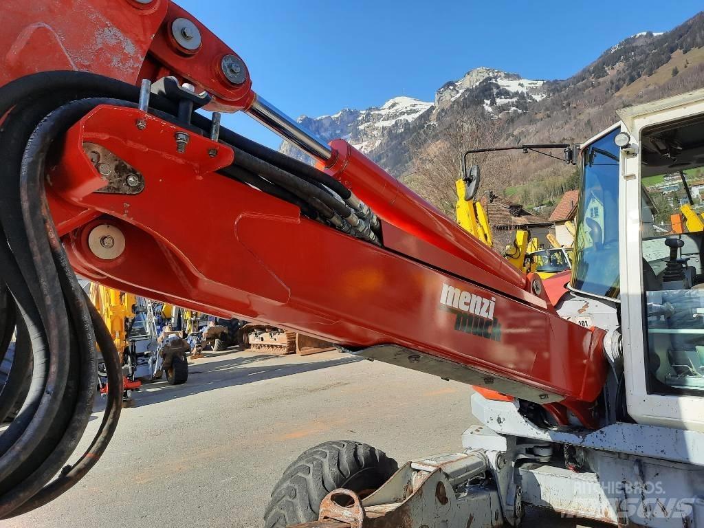 Menzi Muck M530 Bageri točkaši
