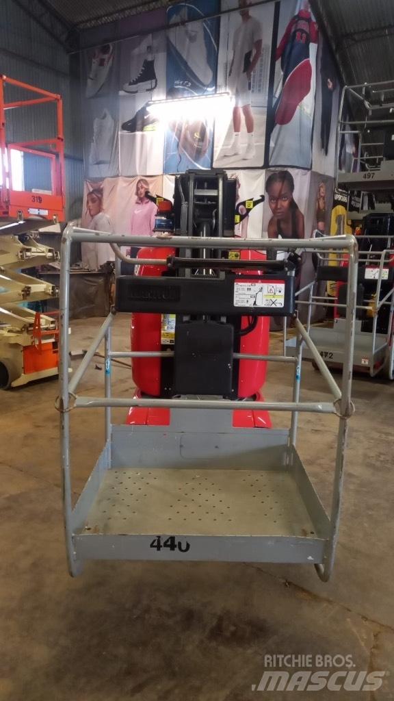 Manitou 100 VJR Jarbolne penjajuće platforme