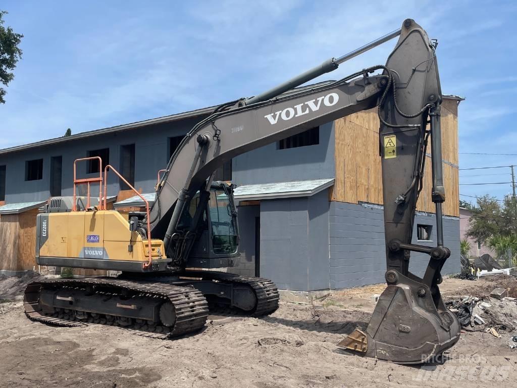 Volvo EC 220 EL Bageri guseničari