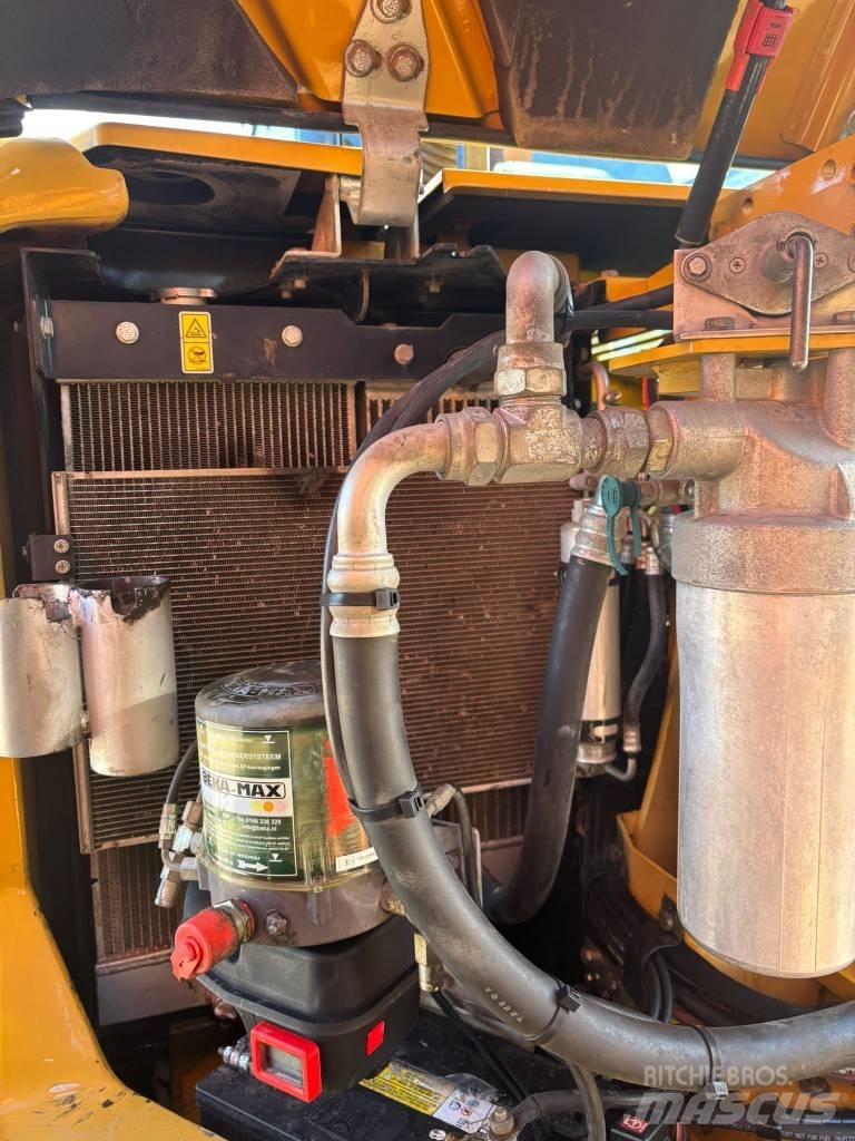 CAT 308 E 2 CR Bageri guseničari