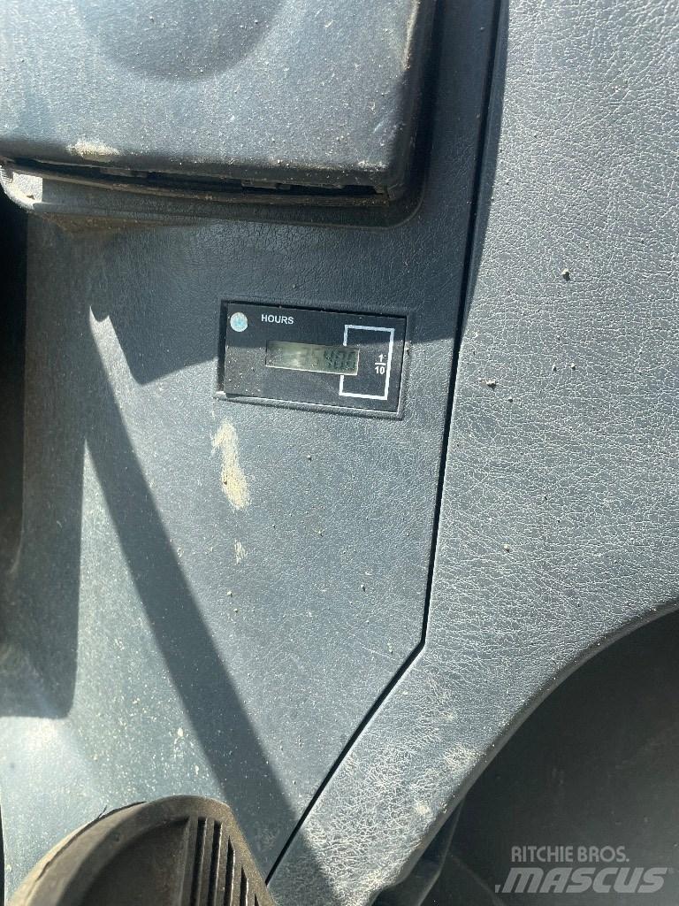 Hyundai 55w9a Bageri točkaši