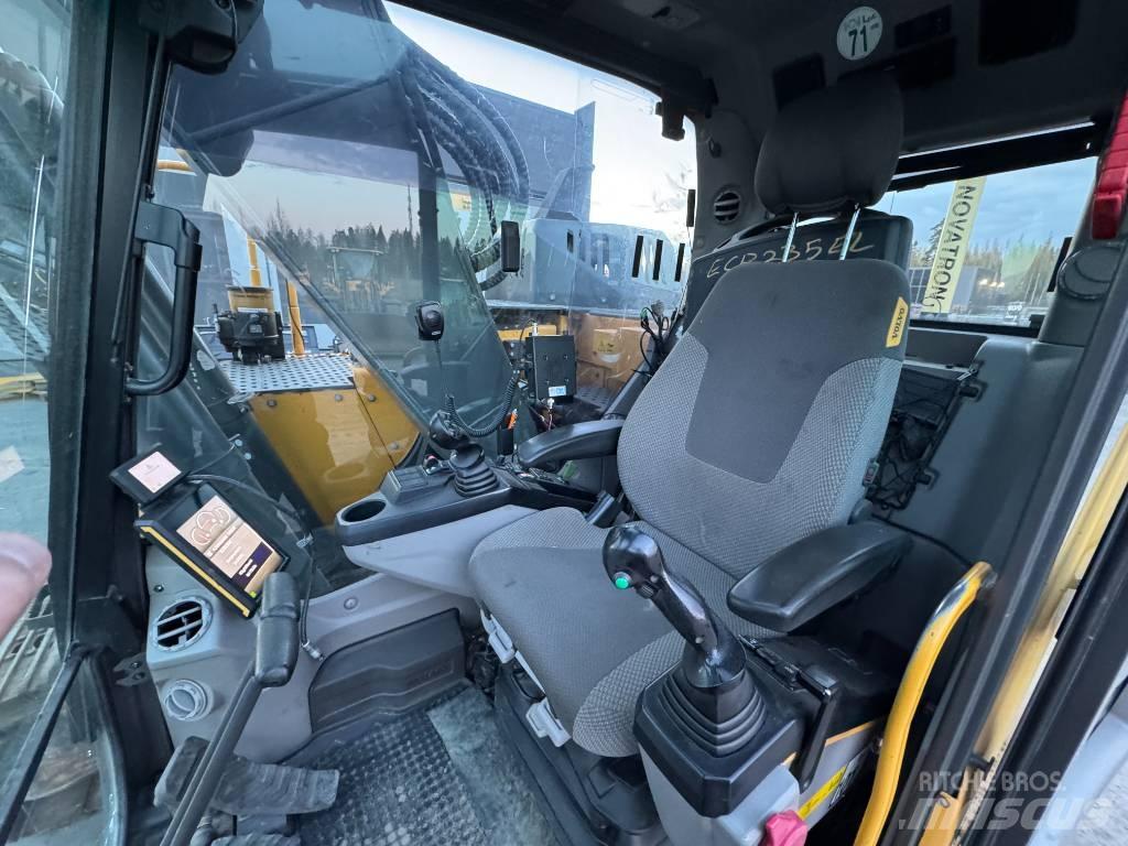 Volvo ECR 235 EL Bageri guseničari