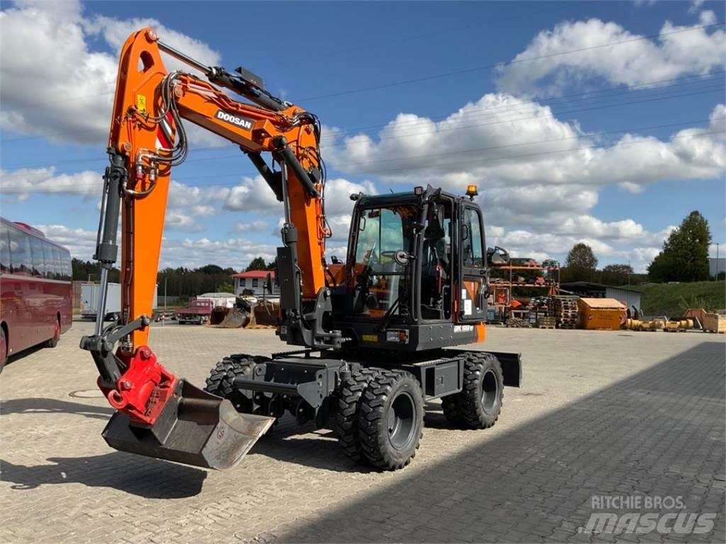 Doosan DX100W-7 Bageri točkaši