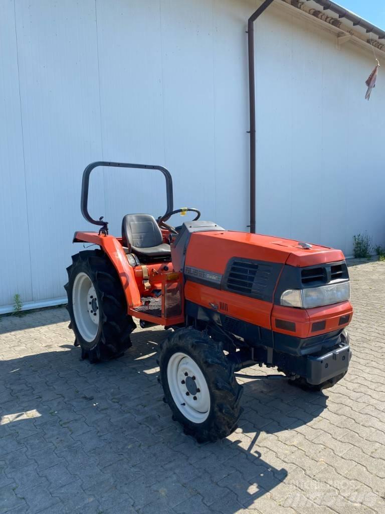 Kubota GL260 Manji traktori