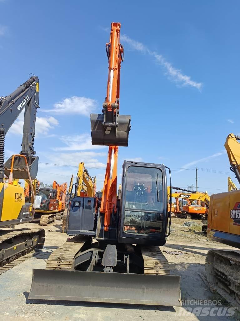 Hitachi ZX 75 Midi bageri 7t – 12t