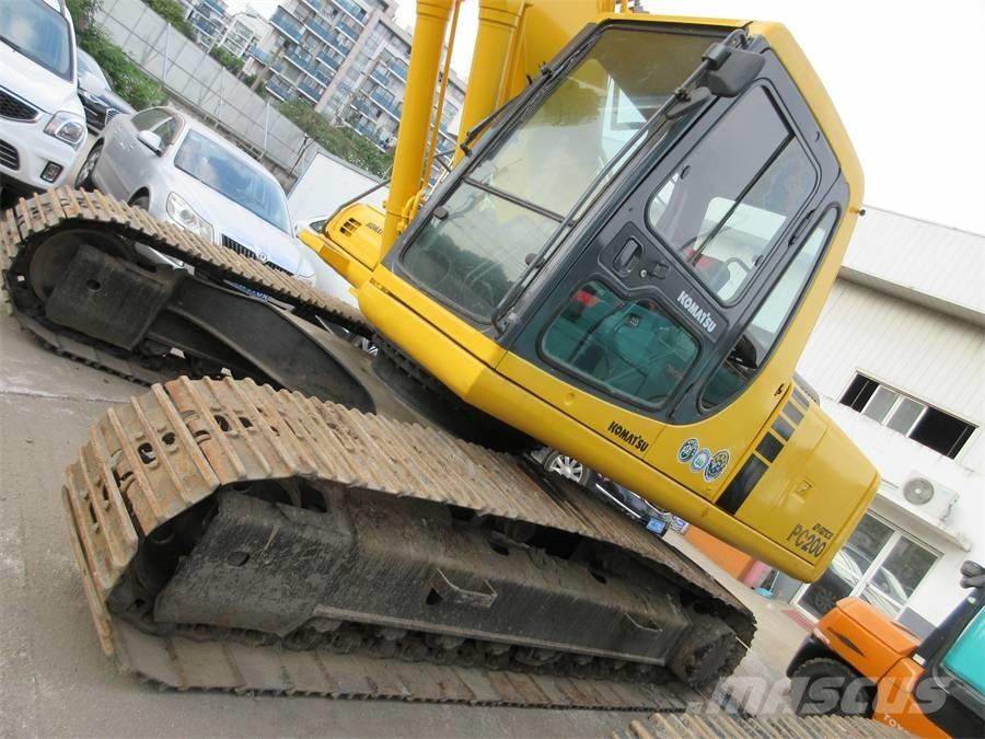 Komatsu PC 200-6 Bageri guseničari