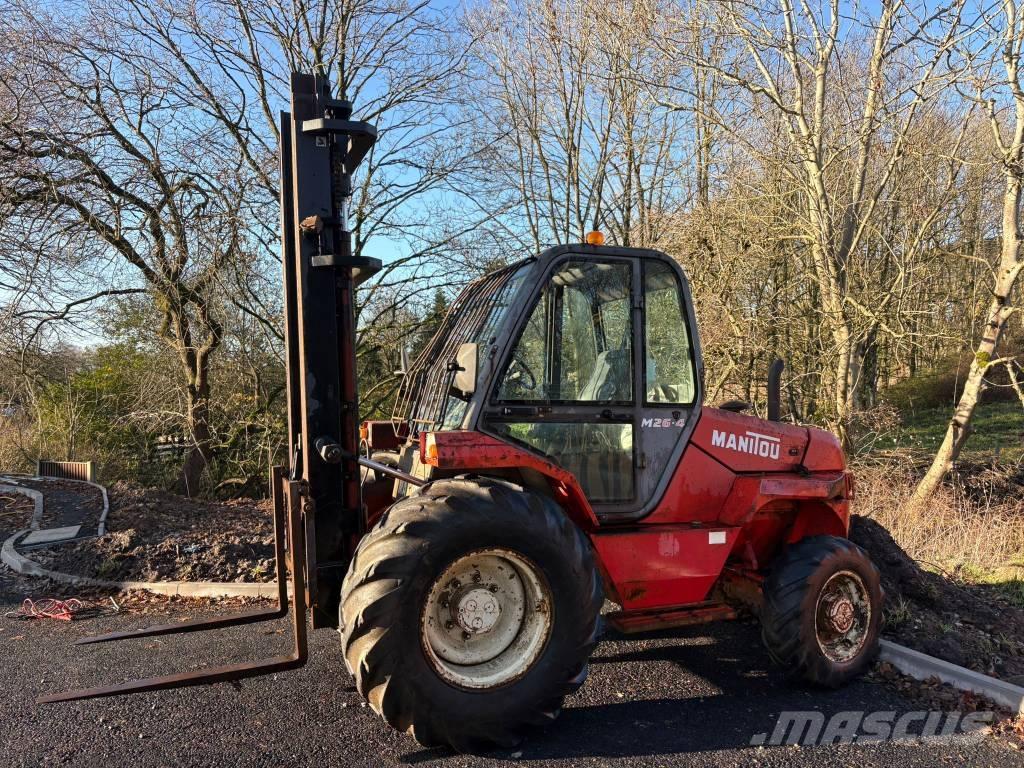 Manitou M 26.4 Vanterenski viljuškar