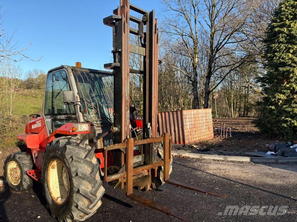 Manitou M 26.4 Vanterenski viljuškar