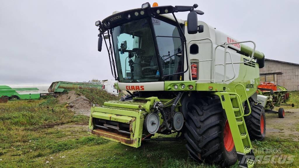 CLAAS Lexion 670 Kombajni