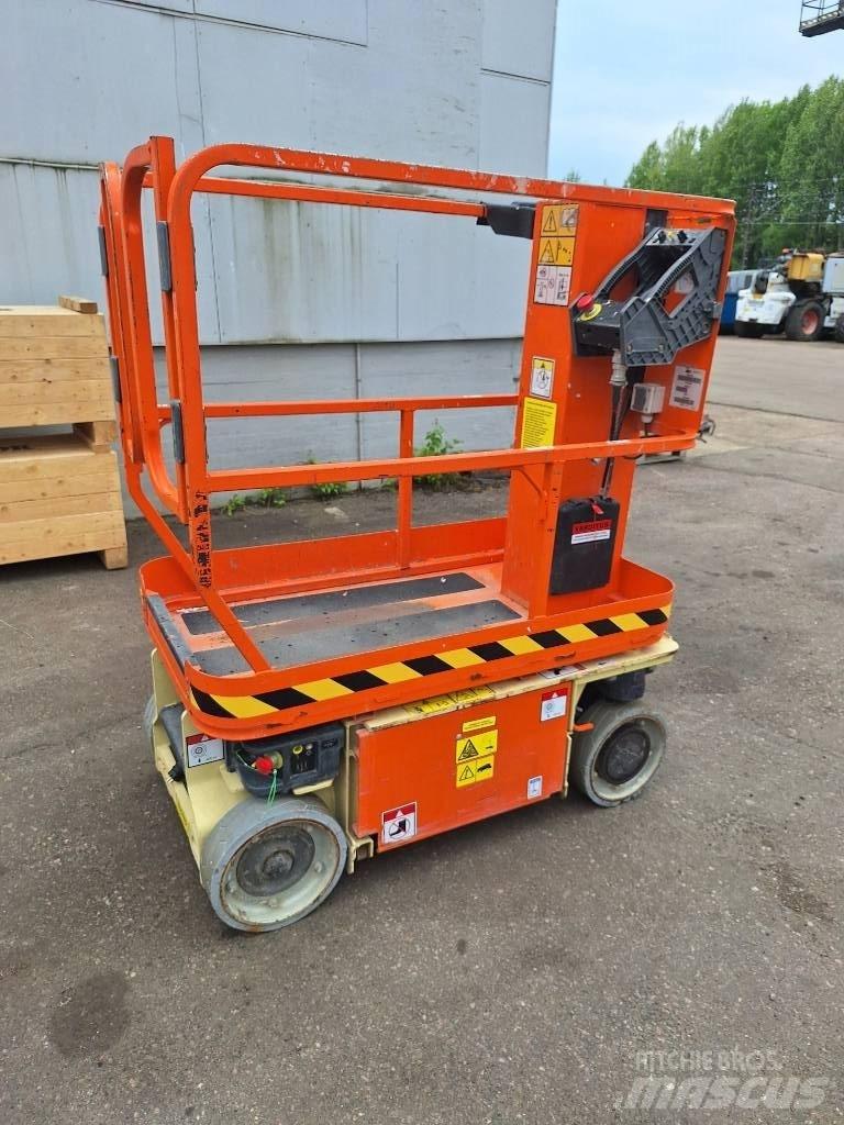 JLG 1230 ES Makazaste platforme